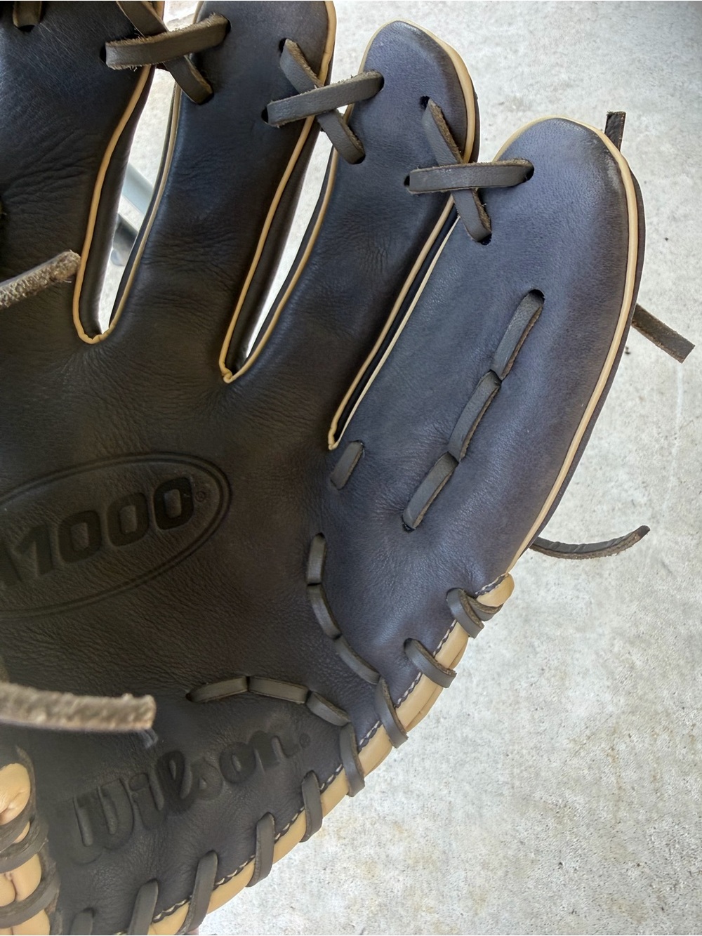 Wilson A1000 11.5" Baseball Glove - Picture 5 of 10